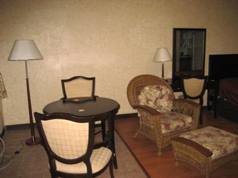 The Garden Villas Hotel Valdosta Room photo
